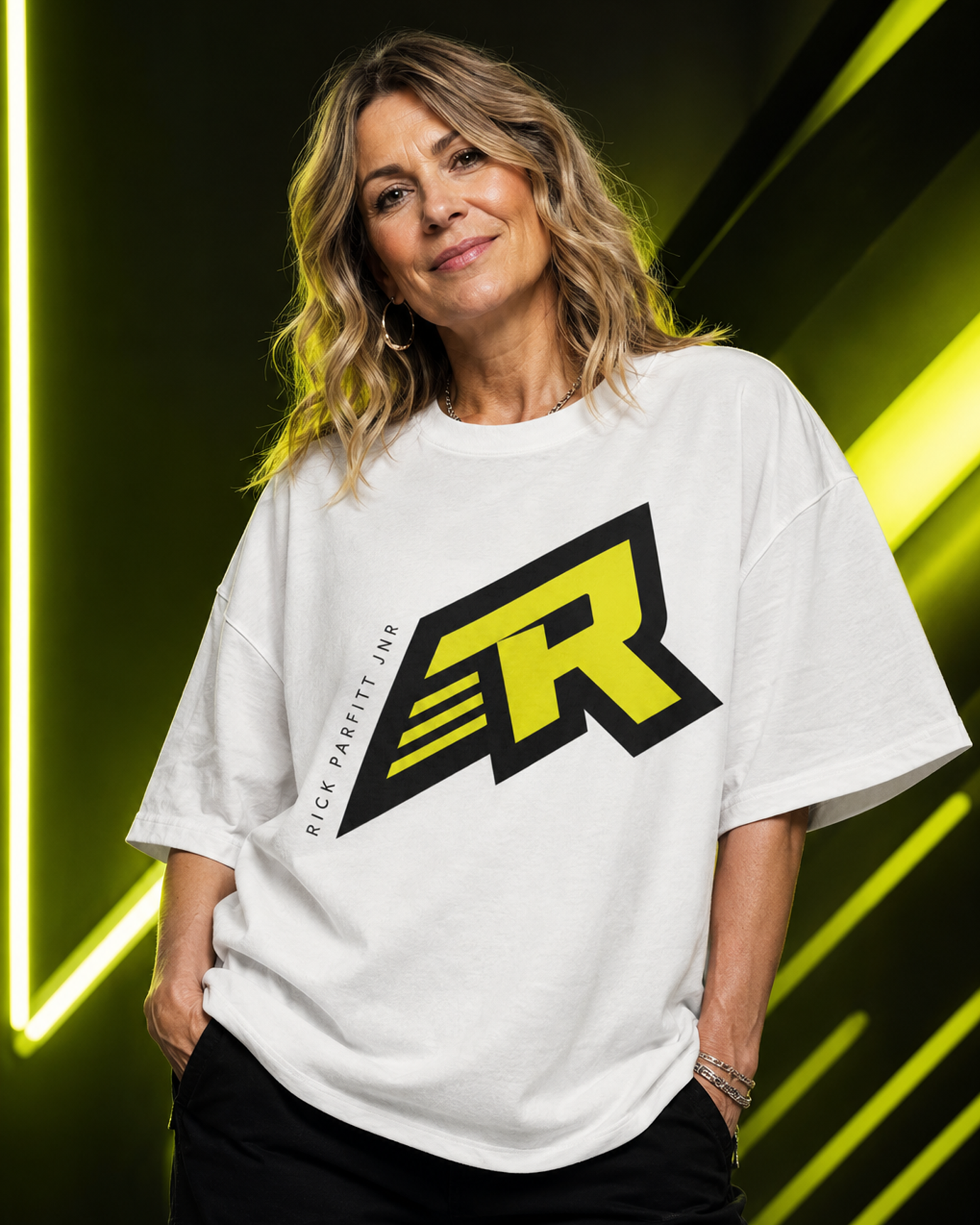FLYING R UNISEX OVERSIZED WHITE T-SHIRT